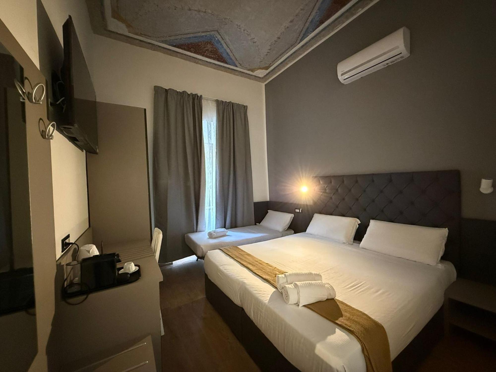 Conte Guesthouse Rome Exterior photo